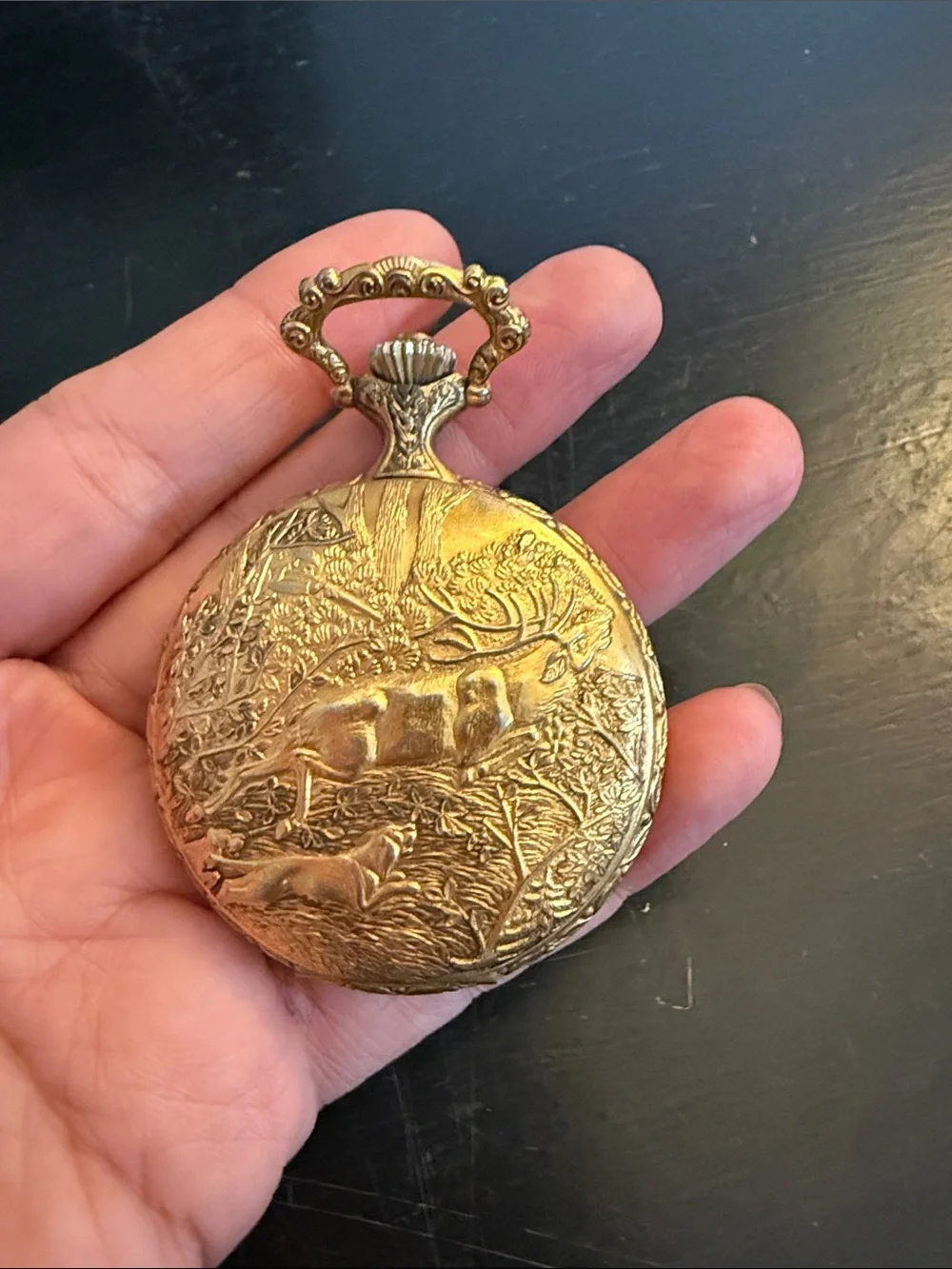 Vintage Dorset Gold Tone Wind Up Pocket Watch Hunting ascend Dog Deer